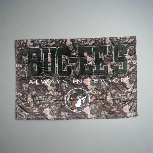 Buc-ee's Camo Blanket - Always in Season